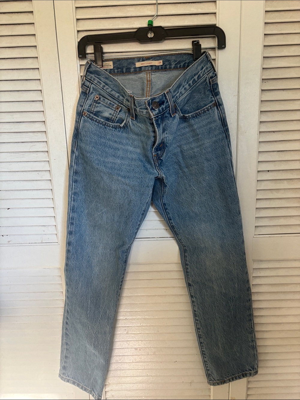 Levi's Women's Straight Leg Light Blue Denim Jeans
